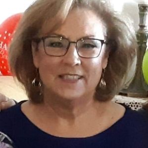 Meet your Posher, Diane